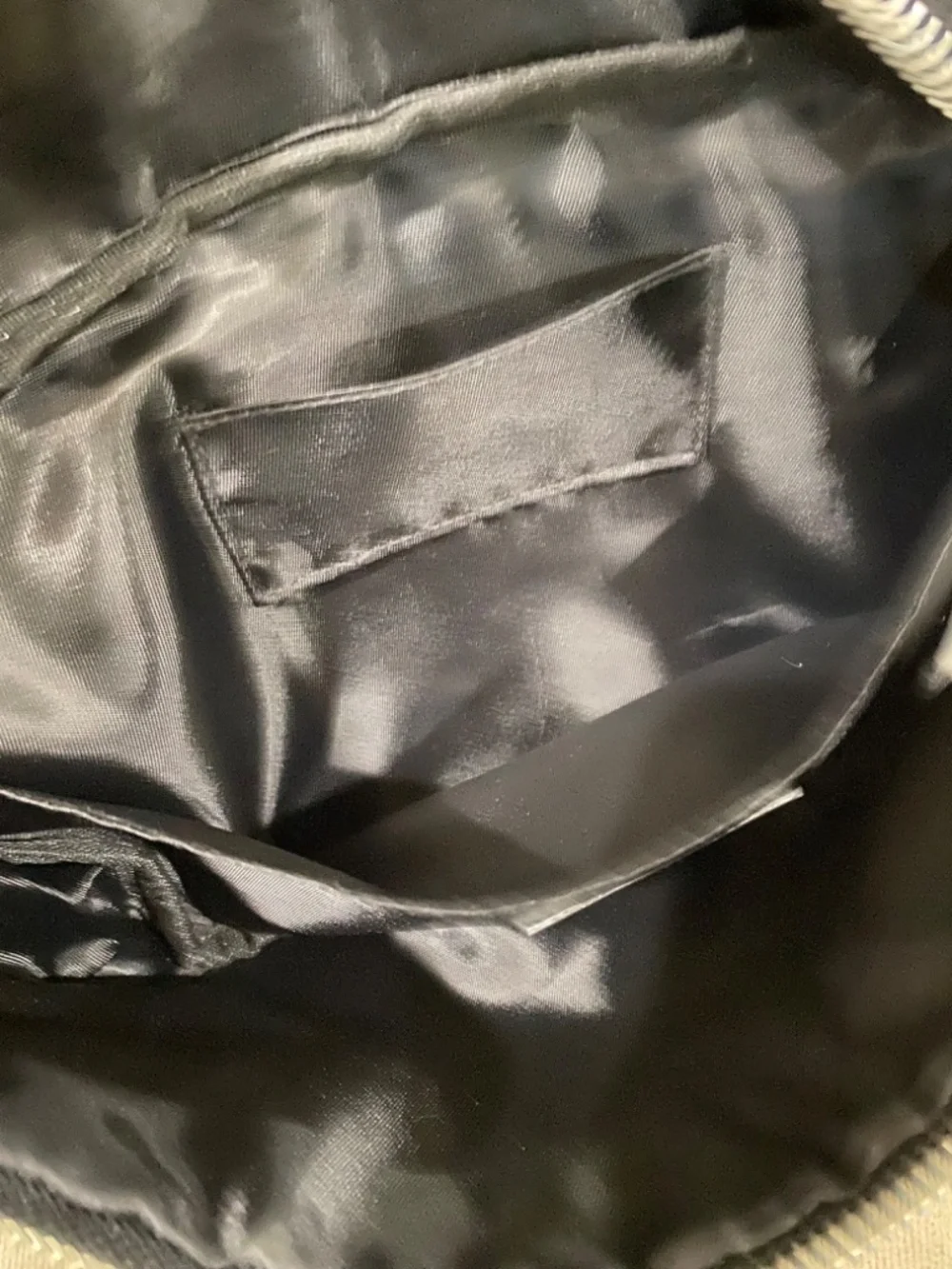 Varley belt bag - Picture 7 of 11